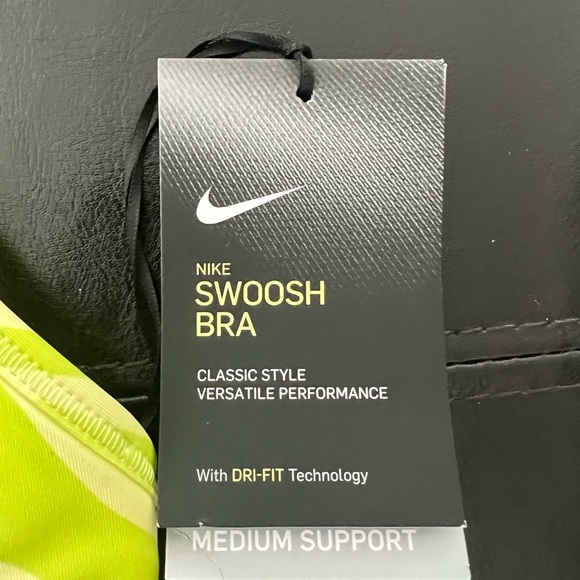 Nike Dri-FIT Swoosh Icon Clash - Picture 3 of 6